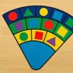 CLASSROOM MONTESSORI LEARNING MAT FOR PRESCHOOLS AND HOMES (TRIANGLE)