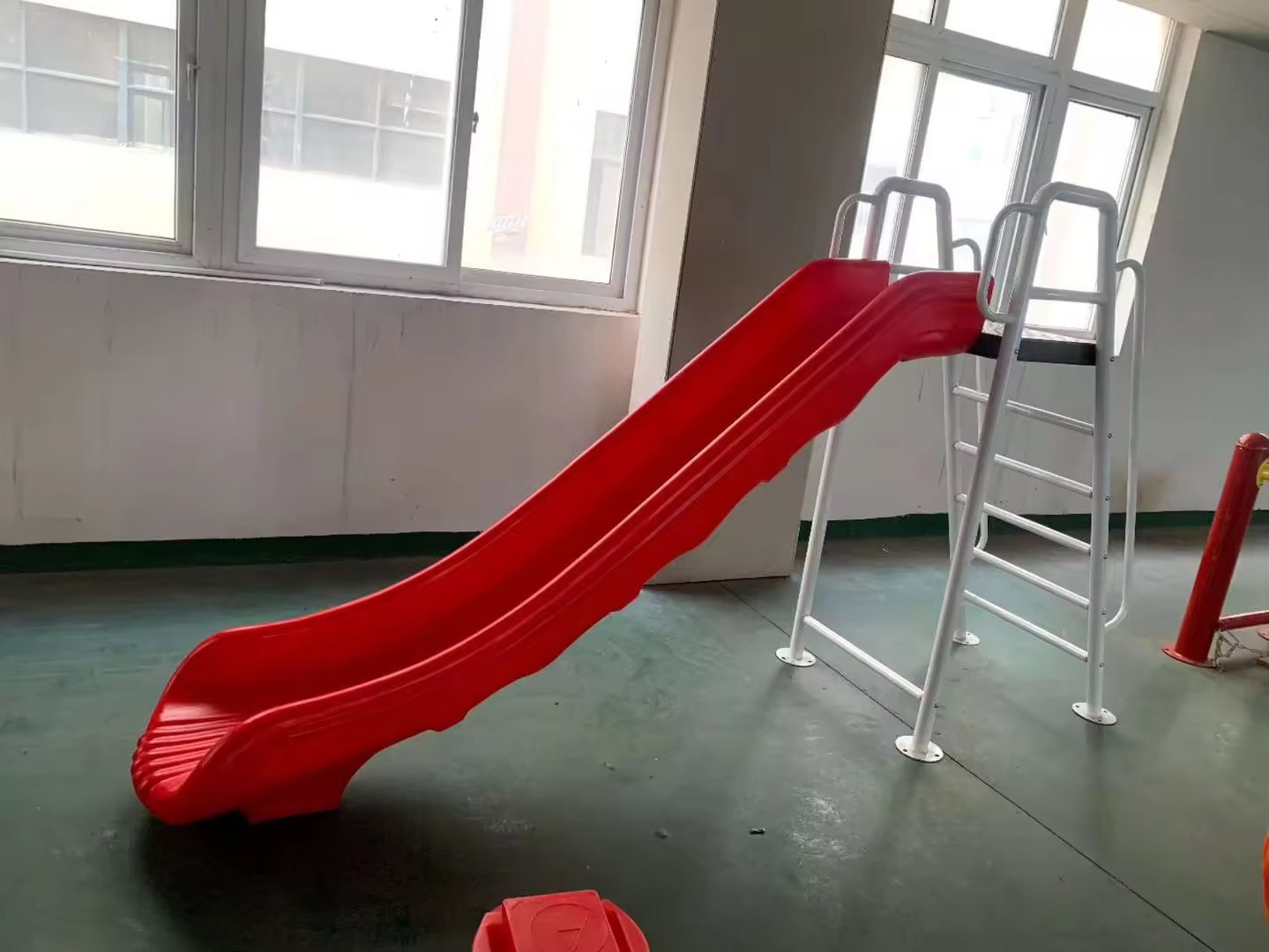 6FT PLAYGROUND SLIDE FOR KIDS